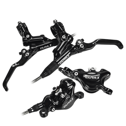 Ett par Formula CURA X Black-bromsar
