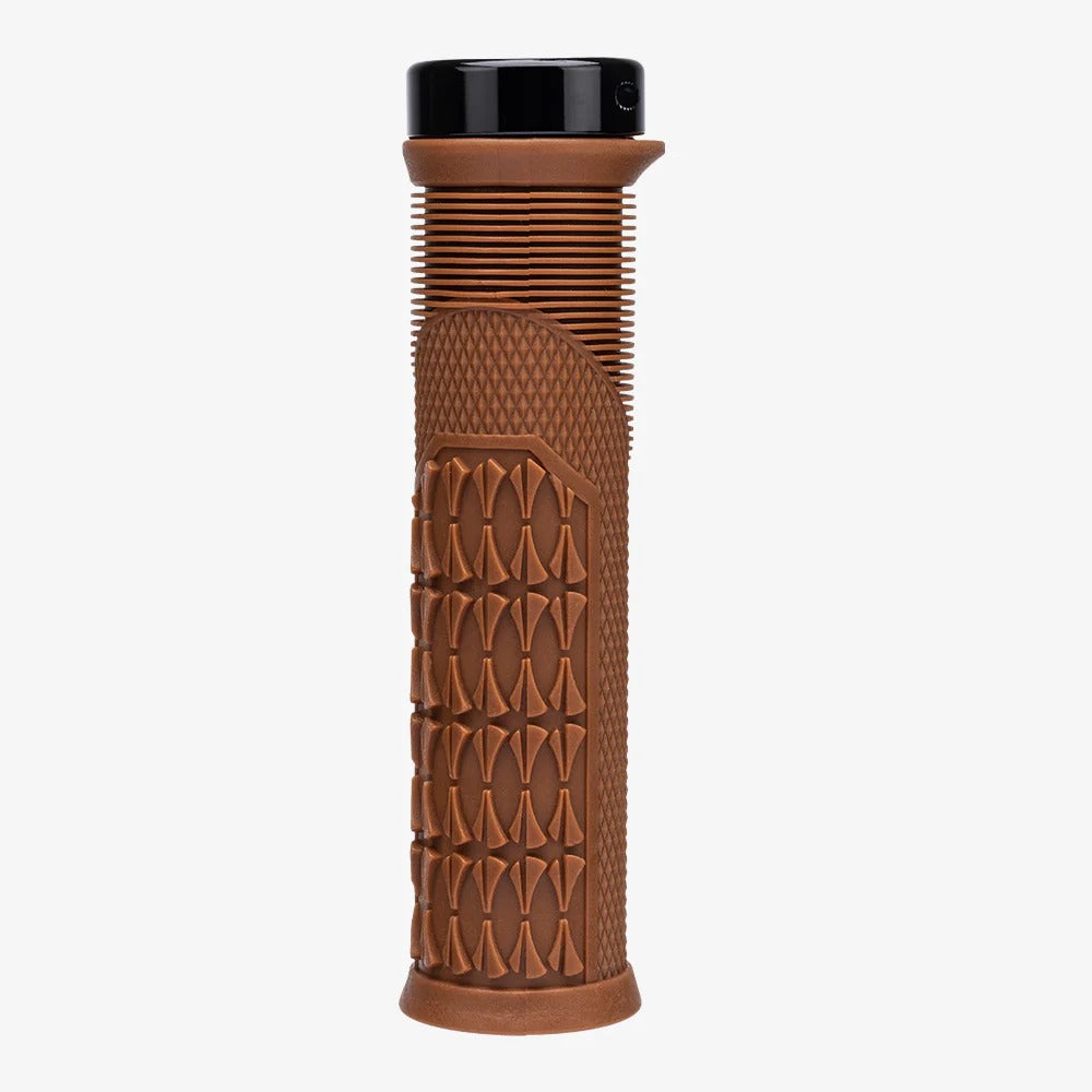 SDG OPEN CORE THRICE-grepp 136 mm Brun