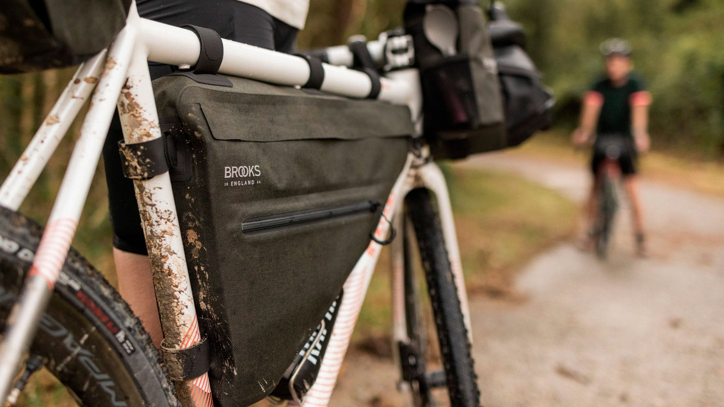 Torba na ramę BROOKS SCAPE 5L czarna