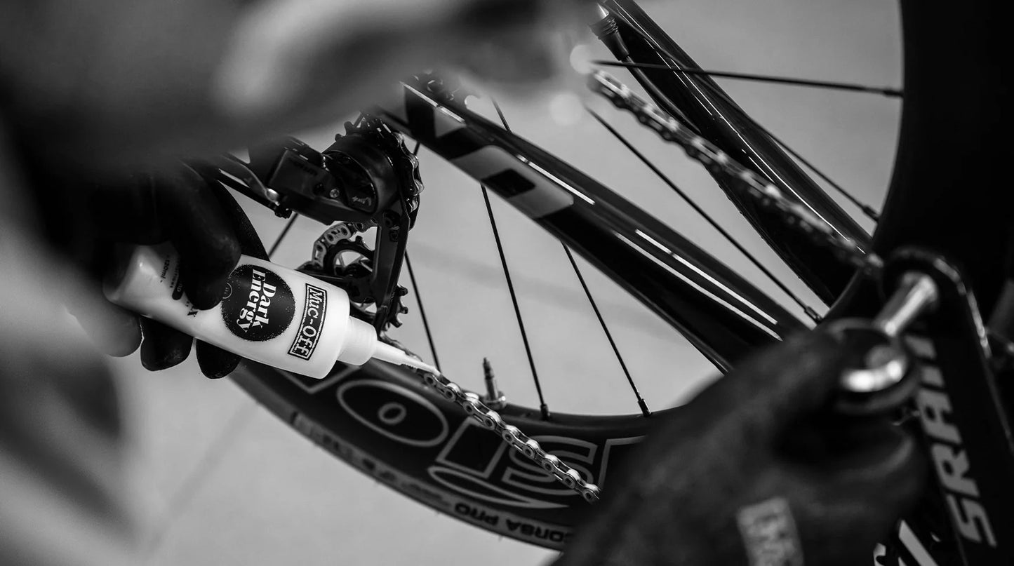 Smörjmedel för kedjor MUC-OFF DARK MATTER BICYCLE CHAIN WAX (50 ml)