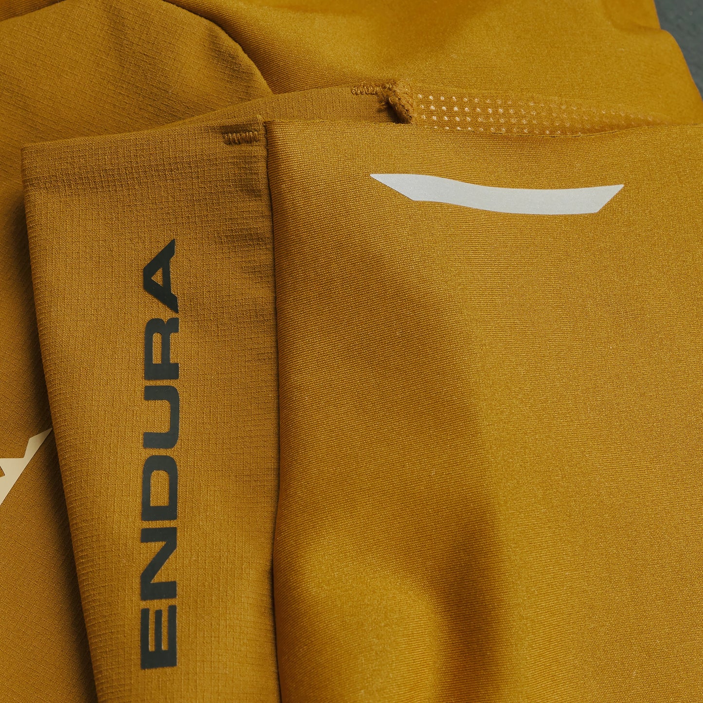 Bronze ENDURA ALLTRACK RIDE Bib Short til kvinder