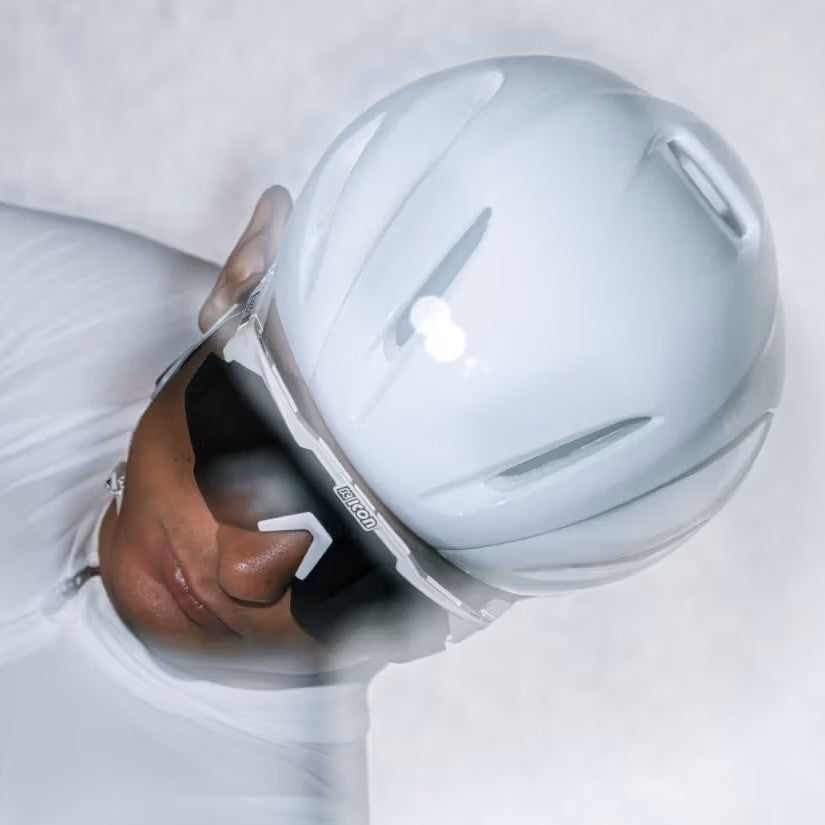 Kask szosowy MET MANTA MIPS Absolute White z limitowanej edycji