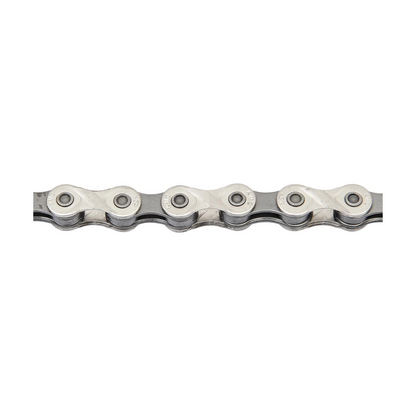 Chaîne 6/7/8V KMC X8 Argent/Gris — photo produit sur fond blanc