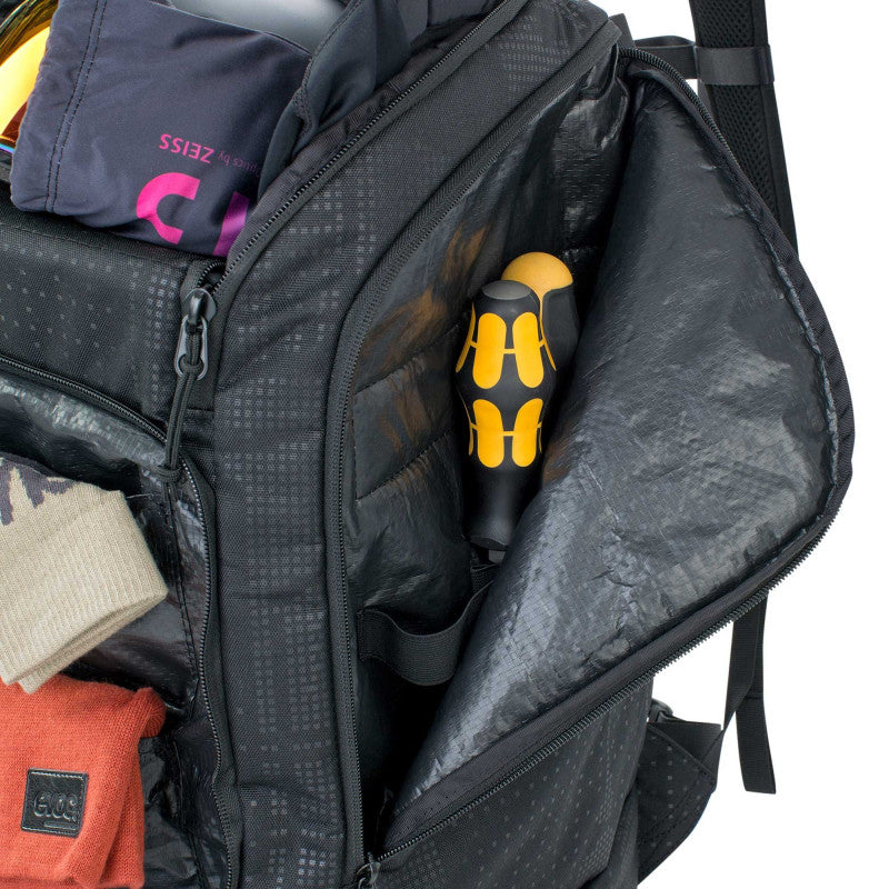 EVOC GEAR BACKPACK 60 L Svart