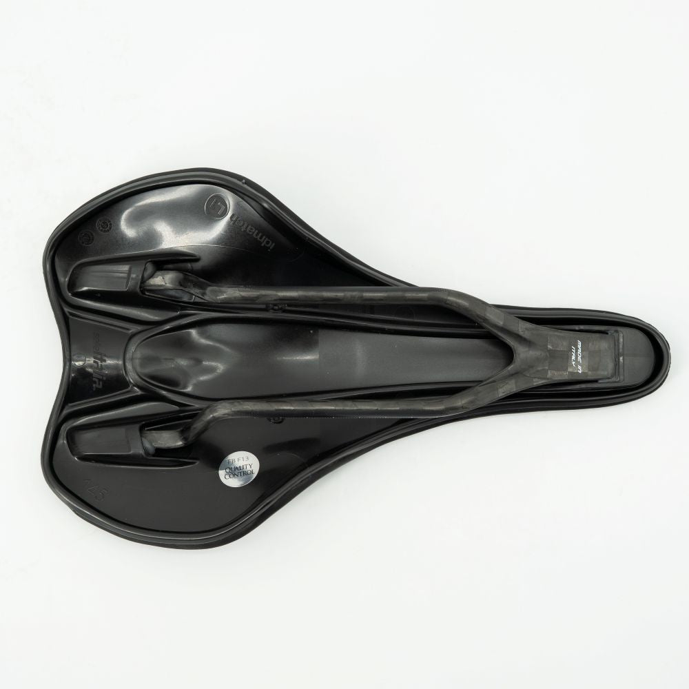 Sadel SELLE ITALIA SLR BOOST L1 Carbon skenor Svart Stealth