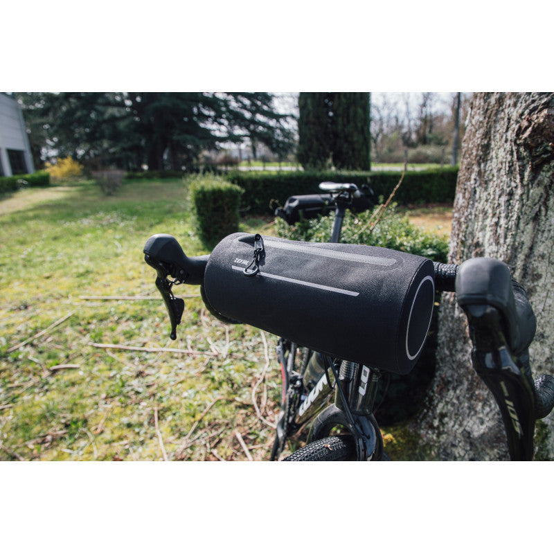 ZEFAL Z-ADVENTURE AERO F2 2.5L styrtaske sort
