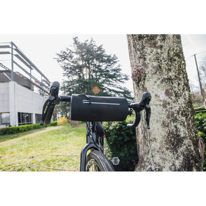 ZEFAL Z-ADVENTURE AERO F2 2.5L styrtaske sort